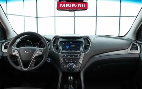 Hyundai Santa Fe III рестайлинг, 2016 год, 2 469 000 рублей, 13 фотография