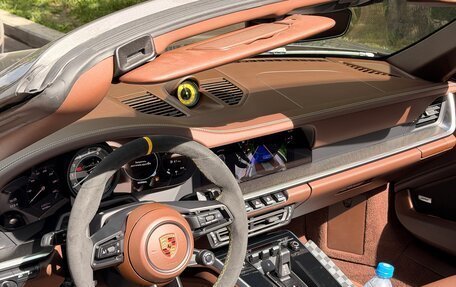 Porsche 911, 2022 год, 24 800 000 рублей, 3 фотография