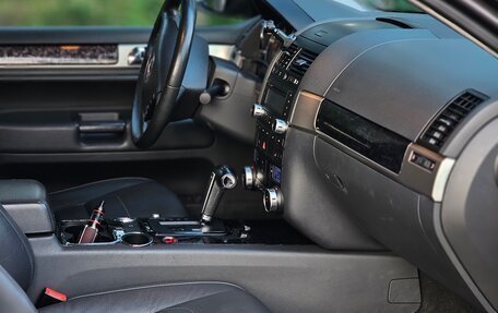 Volkswagen Touareg III, 2007 год, 990 000 рублей, 9 фотография