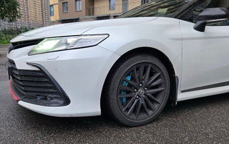 Toyota Camry, 2021 год, 3 550 000 рублей, 7 фотография