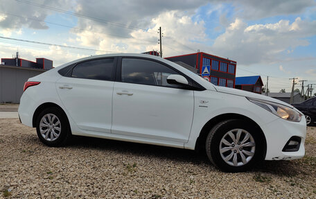 Hyundai Solaris II рестайлинг, 2019 год, 1 550 000 рублей, 4 фотография