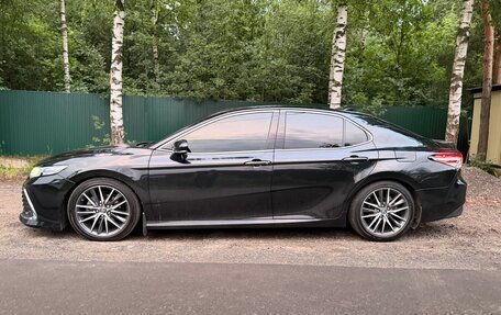 Toyota Camry, 2022 год, 3 099 000 рублей, 5 фотография
