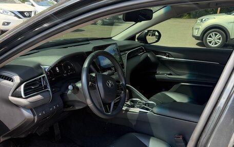 Toyota Camry, 2022 год, 3 099 000 рублей, 10 фотография