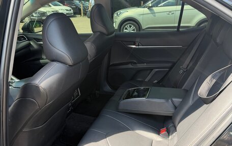 Toyota Camry, 2022 год, 3 099 000 рублей, 13 фотография