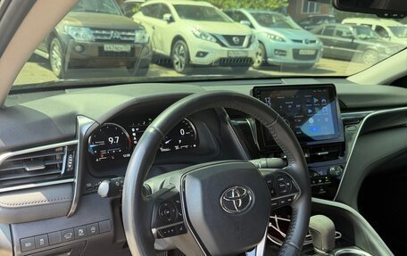 Toyota Camry, 2022 год, 3 099 000 рублей, 12 фотография