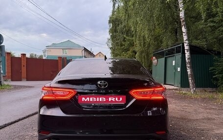 Toyota Camry, 2022 год, 3 099 000 рублей, 7 фотография