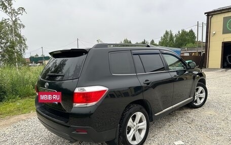 Toyota Highlander III, 2013 год, 1 790 000 рублей, 3 фотография