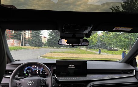 Toyota Camry, 2025 год, 3 800 000 рублей, 9 фотография