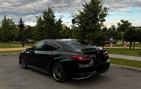 Toyota Camry, 2025 год, 3 800 000 рублей, 4 фотография