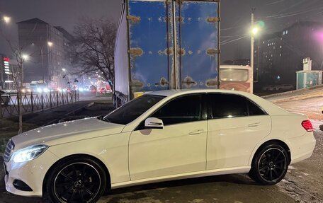 Mercedes-Benz E-Класс, 2015 год, 1 590 000 рублей, 5 фотография