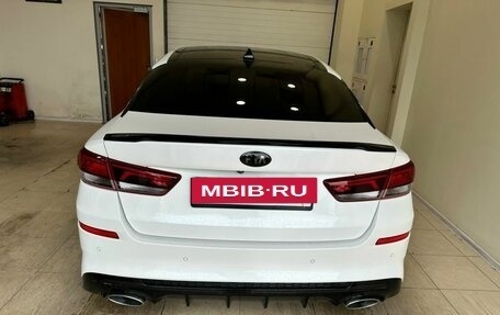KIA Optima IV, 2018 год, 2 100 000 рублей, 5 фотография