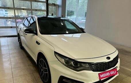 KIA Optima IV, 2018 год, 2 100 000 рублей, 3 фотография