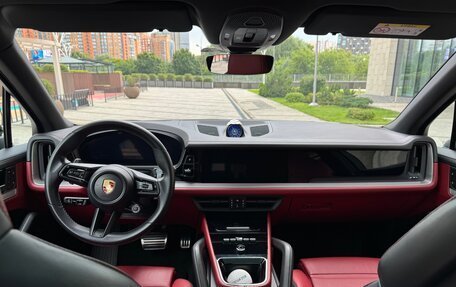 Porsche Cayenne III, 2024 год, 14 500 000 рублей, 11 фотография