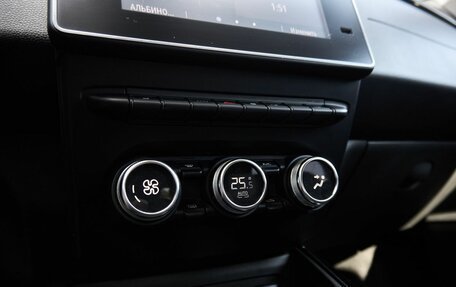 Renault Arkana I, 2020 год, 1 555 000 рублей, 10 фотография