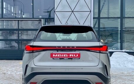 Lexus RX IV рестайлинг, 2025 год, 8 900 000 рублей, 5 фотография
