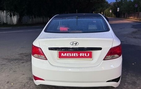 Hyundai Solaris II рестайлинг, 2016 год, 450 000 рублей, 2 фотография