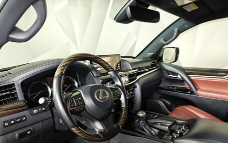 Lexus LX III, 2018 год, 6 495 000 рублей, 19 фотография
