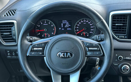 KIA Sportage IV рестайлинг, 2019 год, 2 400 000 рублей, 10 фотография