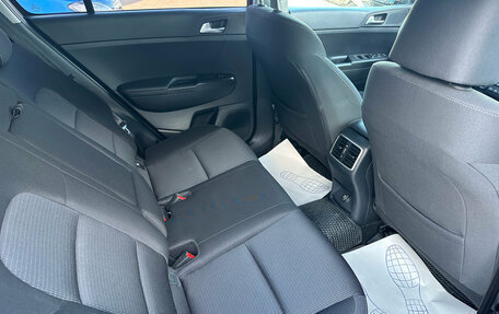 KIA Sportage IV рестайлинг, 2019 год, 2 400 000 рублей, 17 фотография