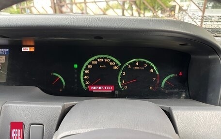 Nissan Gloria XI, 2000 год, 299 000 рублей, 11 фотография