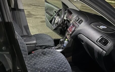 Volkswagen Polo VI (EU Market), 2018 год, 550 000 рублей, 4 фотография