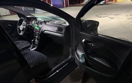 Volkswagen Polo VI (EU Market), 2018 год, 550 000 рублей, 12 фотография