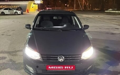 Volkswagen Polo VI (EU Market), 2018 год, 550 000 рублей, 2 фотография
