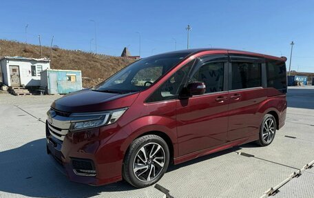Honda Stepwgn IV, 2018 год, 2 750 000 рублей, 6 фотография