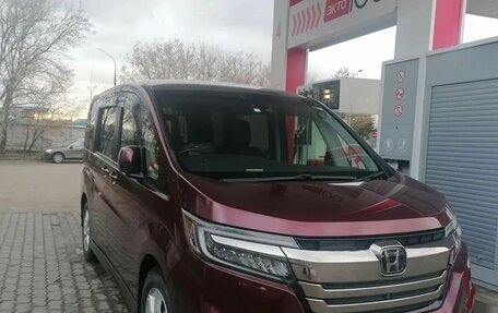 Honda Stepwgn IV, 2018 год, 2 750 000 рублей, 4 фотография