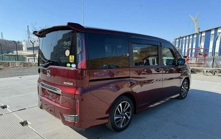 Honda Stepwgn IV, 2018 год, 2 750 000 рублей, 11 фотография