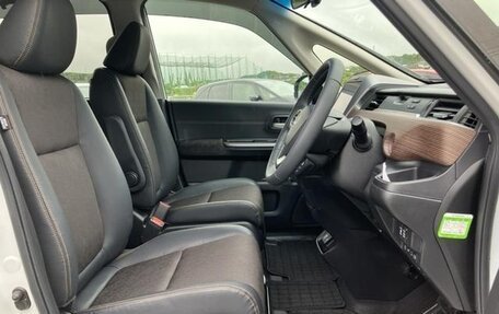 Honda Freed II, 2023 год, 1 340 000 рублей, 9 фотография