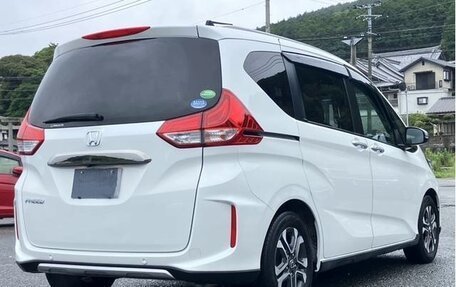 Honda Freed II, 2023 год, 1 340 000 рублей, 5 фотография