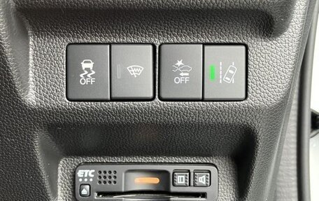 Honda Freed II, 2023 год, 1 340 000 рублей, 16 фотография