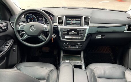 Mercedes-Benz GL-Класс, 2015 год, 3 299 900 рублей, 15 фотография