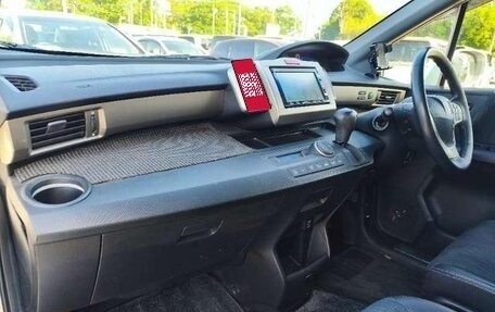 Honda Freed I, 2016 год, 815 000 рублей, 15 фотография