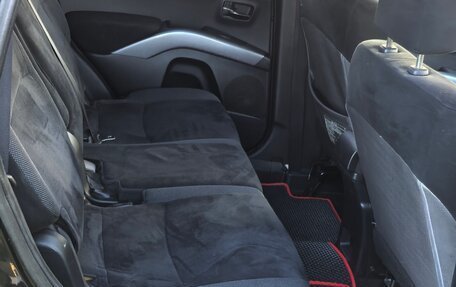 Mitsubishi Outlander III рестайлинг 3, 2006 год, 735 000 рублей, 7 фотография