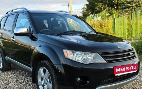 Mitsubishi Outlander III рестайлинг 3, 2006 год, 735 000 рублей, 4 фотография