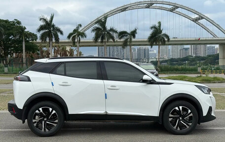 Peugeot 2008 II, 2025 год, 1 641 003 рублей, 4 фотография