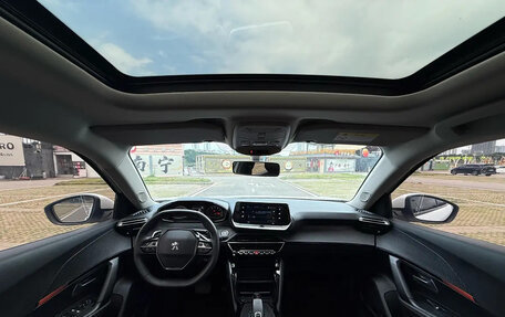 Peugeot 2008 II, 2025 год, 1 641 003 рублей, 12 фотография