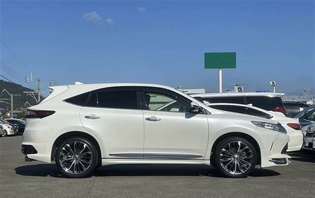Toyota Harrier, 2019 год, 2 113 000 рублей, 4 фотография