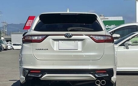 Toyota Harrier, 2019 год, 2 113 000 рублей, 3 фотография