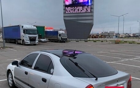 Mitsubishi Carisma I, 2003 год, 220 000 рублей, 2 фотография