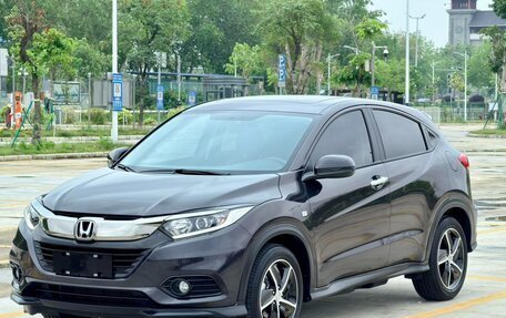 Honda Vezel, 2021 год, 1 315 000 рублей, 1 фотография