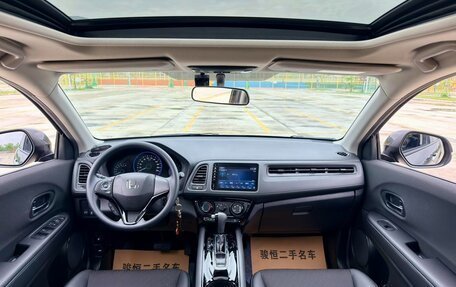 Honda Vezel, 2021 год, 1 315 000 рублей, 15 фотография