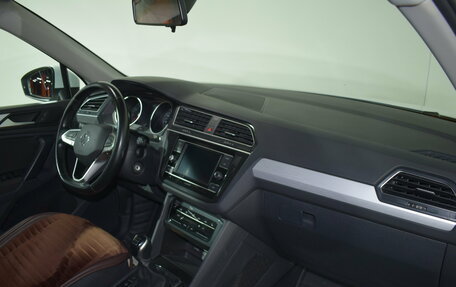Volkswagen Tiguan II, 2020 год, 2 097 000 рублей, 15 фотография