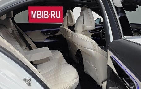 Mercedes-Benz E-Класс, 2024 год, 5 440 000 рублей, 18 фотография