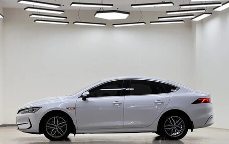 BYD Qin, 2023 год, 1 416 009 рублей, 4 фотография