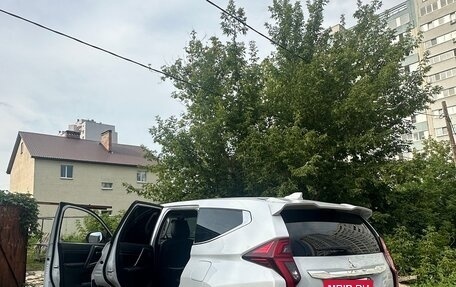 Mitsubishi Pajero Sport III рестайлинг, 2020 год, 3 500 000 рублей, 3 фотография
