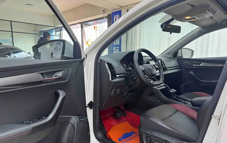 Skoda Karoq I, 2022 год, 2 000 000 рублей, 14 фотография