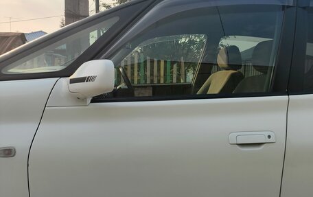 Toyota Opa I рестайлинг, 2003 год, 625 000 рублей, 16 фотография